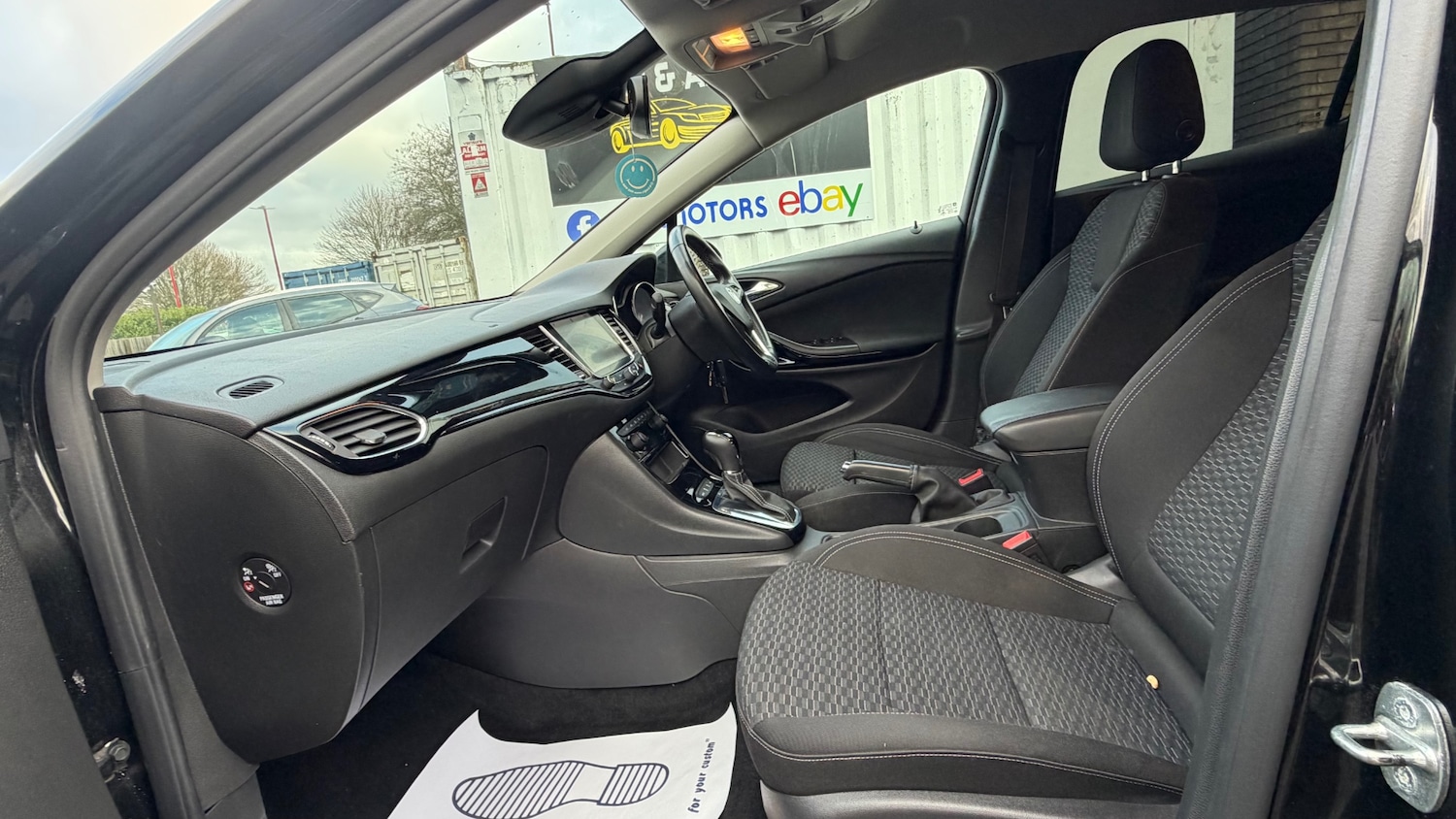 Used Vauxhall Astra 2018 for sale - 77237202: Photo 18