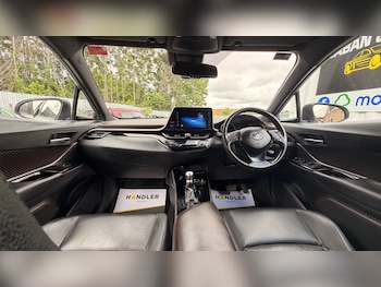 Used Toyota C-HR 2018 for sale - 78829631: Photo