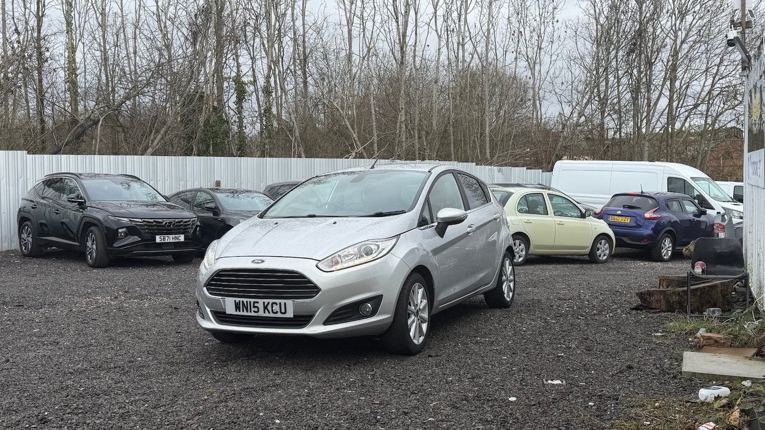 Used Ford Fiesta 2015 for sale - 77704431: Photo 2
