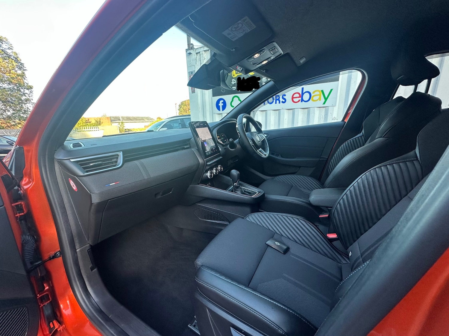 Used Renault Clio 2023 for sale - 76669170: Photo 12