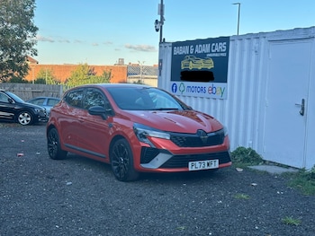 Used Renault Clio 2023 for sale - 76669170: Photo