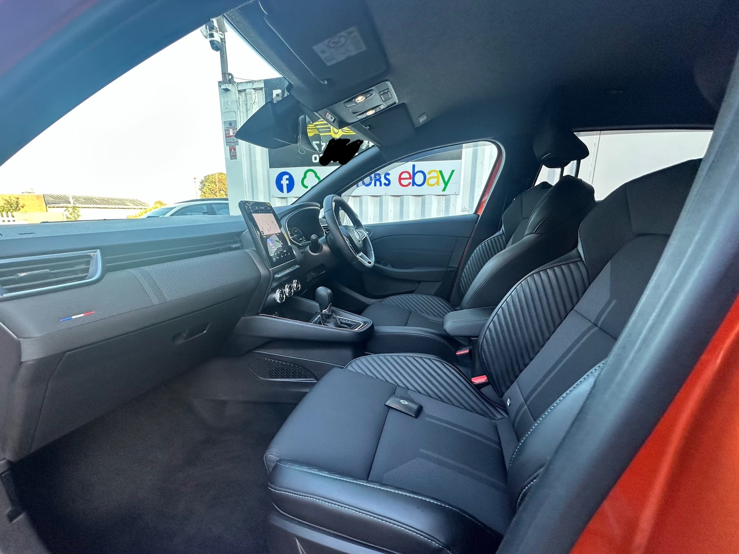 Used Renault Clio 2023 for sale - 76669170: Photo 32