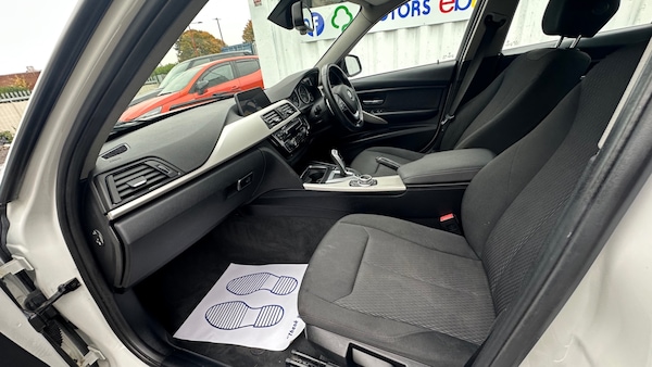 Used BMW 3 Series 2018 for sale - 76309792: Photo 21