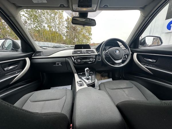 Used BMW 3 Series 2018 for sale - 76309792: Photo 28
