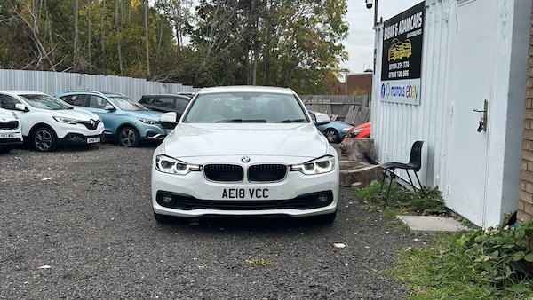 Used BMW 3 Series 2018 for sale - 76309792: Photo 2
