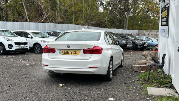 Used BMW 3 Series 2018 for sale - 76309792: Photo 9