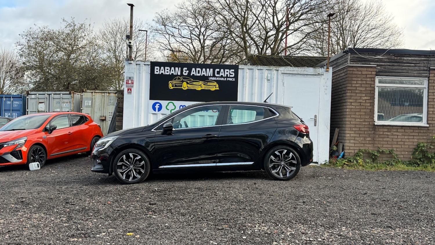 Used Renault Clio 2022 for sale - 76630464: Photo 17