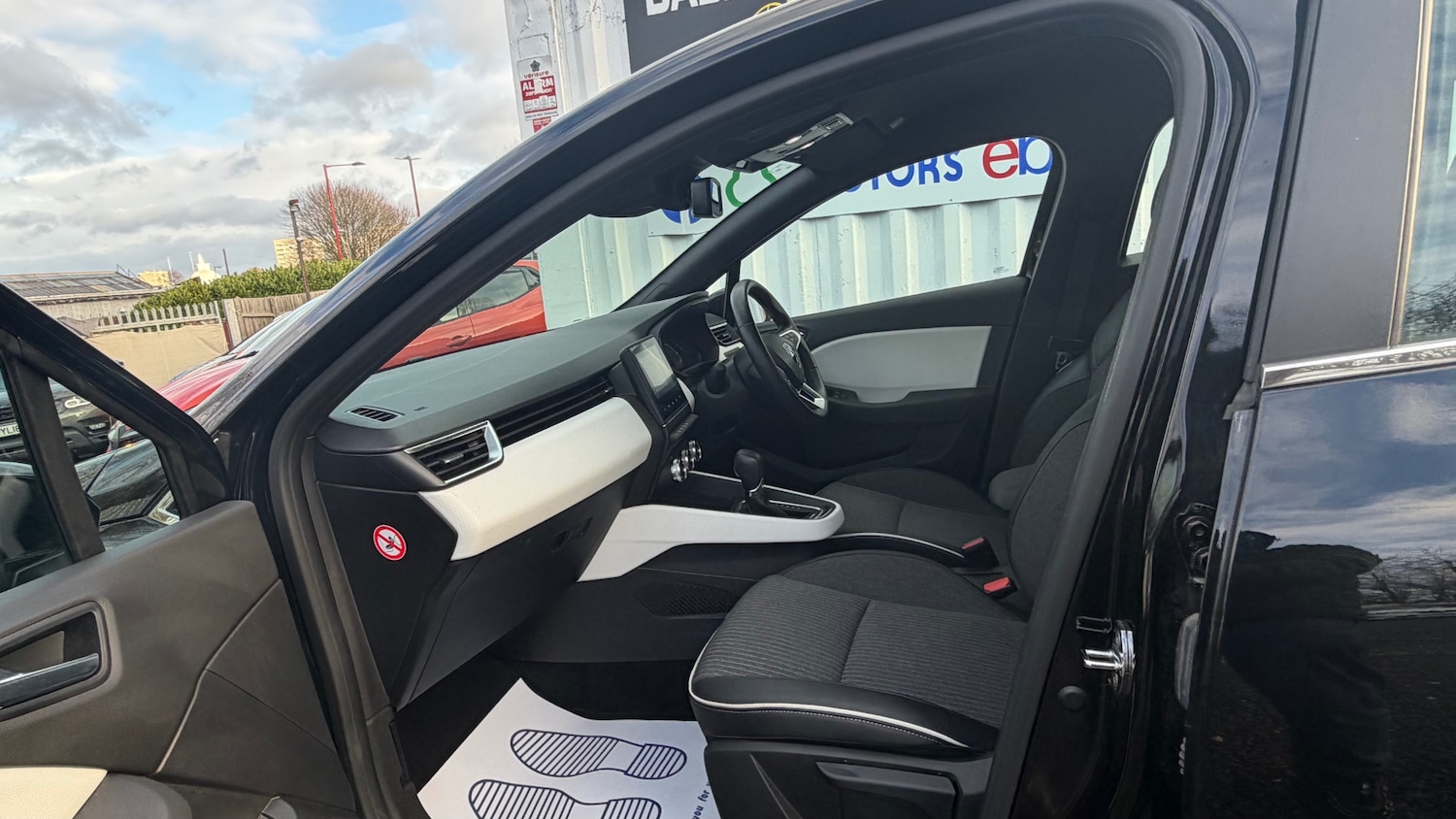 Used Renault Clio 2022 for sale - 76630464: Photo 22