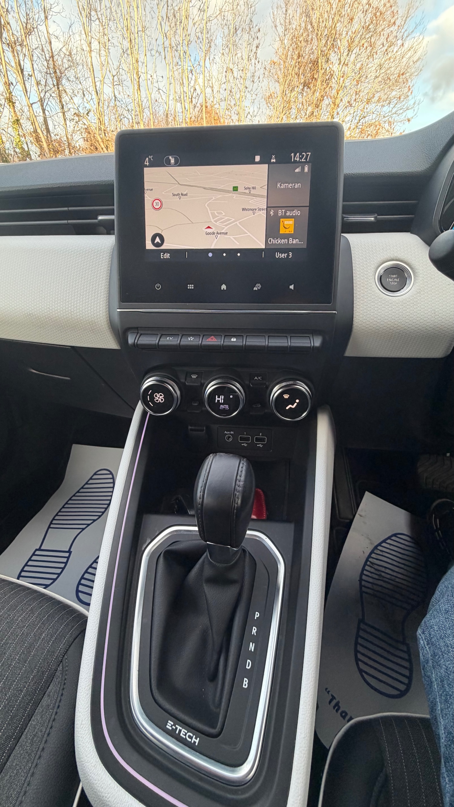 Used Renault Clio 2022 for sale - 76630464: Photo 25