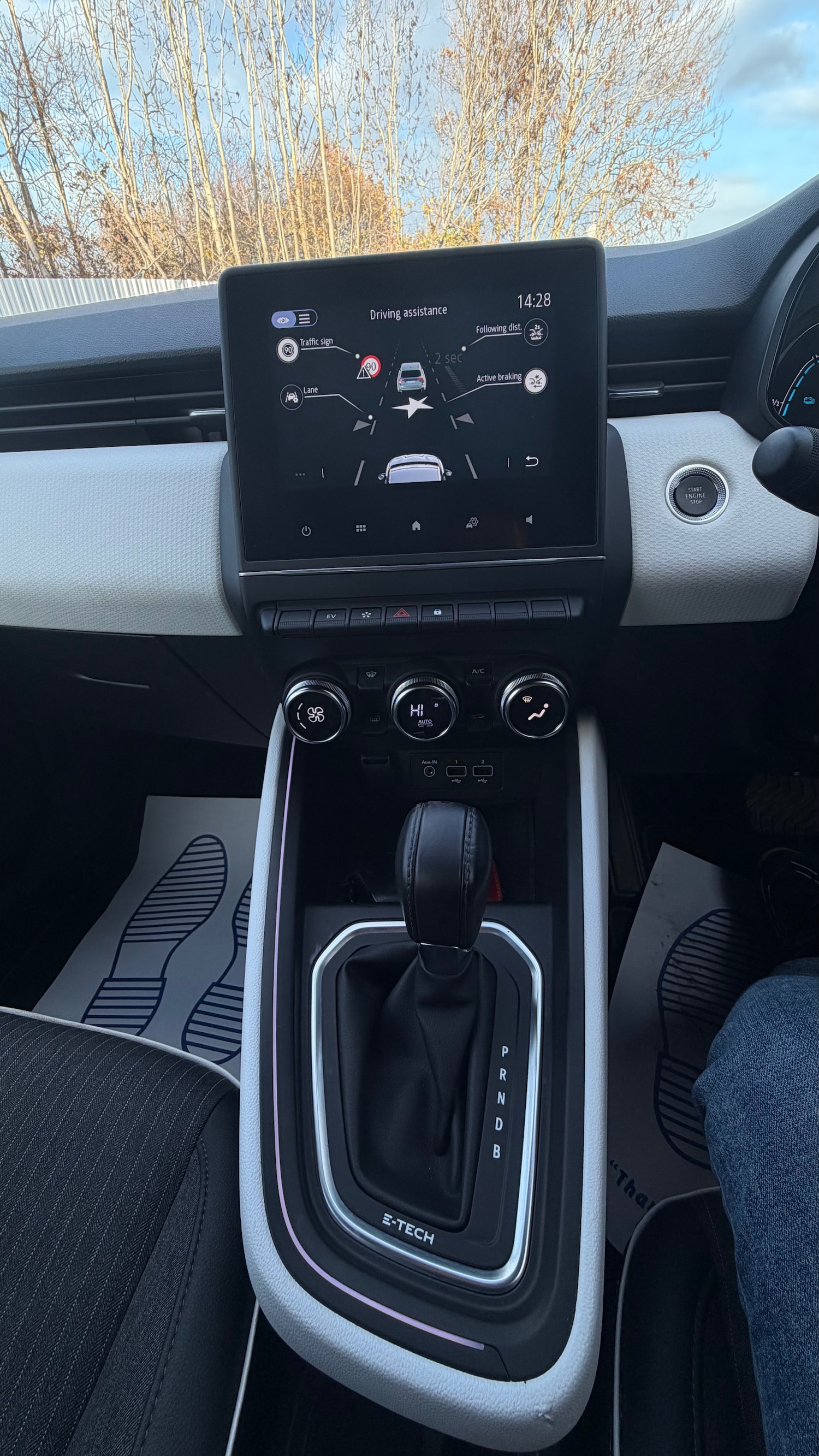 Used Renault Clio 2022 for sale - 76630464: Photo 26