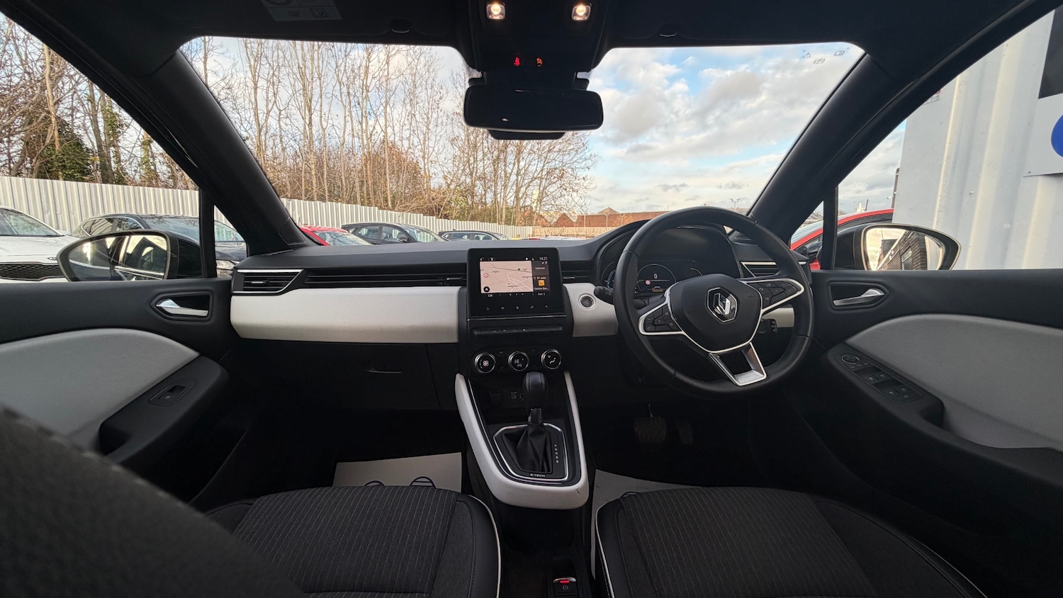 Used Renault Clio 2022 for sale - 76630464: Photo 34