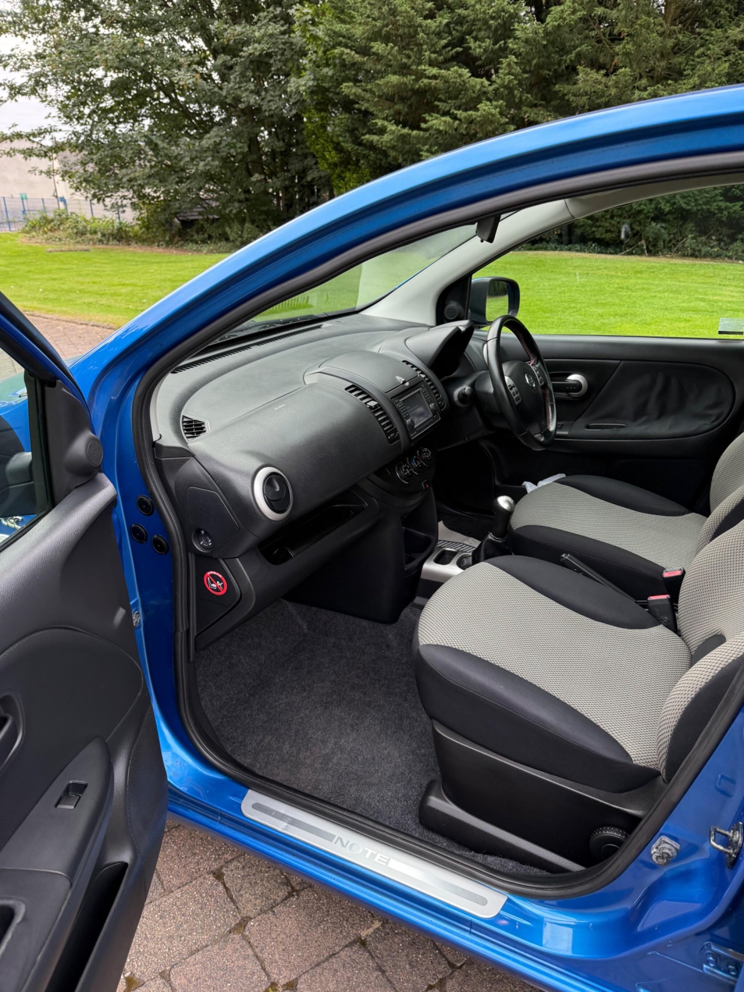 Vehicle 29