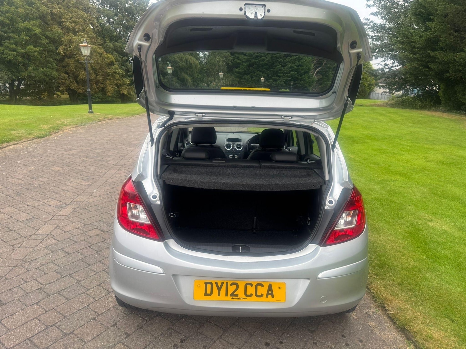 Vehicle 19