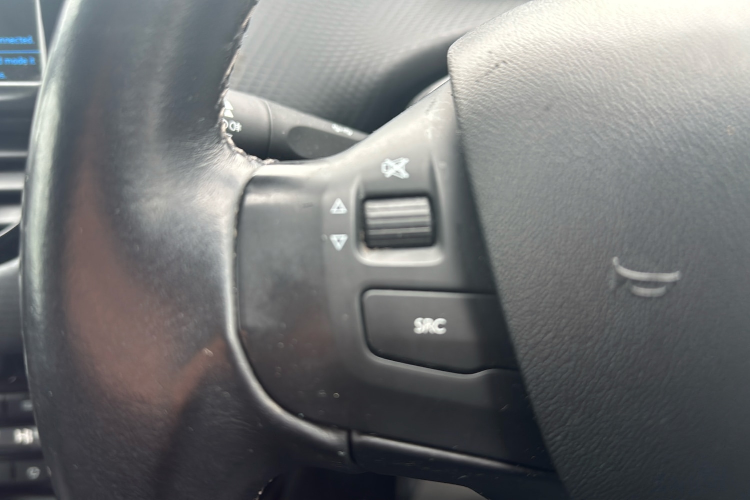 Used Peugeot 2008 2017 for sale - 77787287: Photo 17