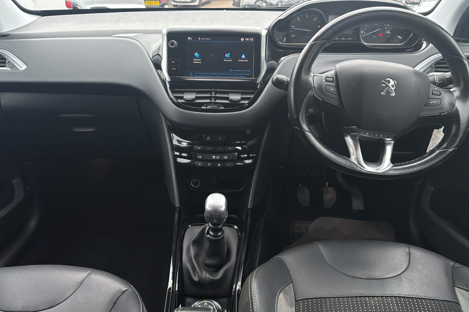 Used Peugeot 2008 2017 for sale - 77787287: Photo 9