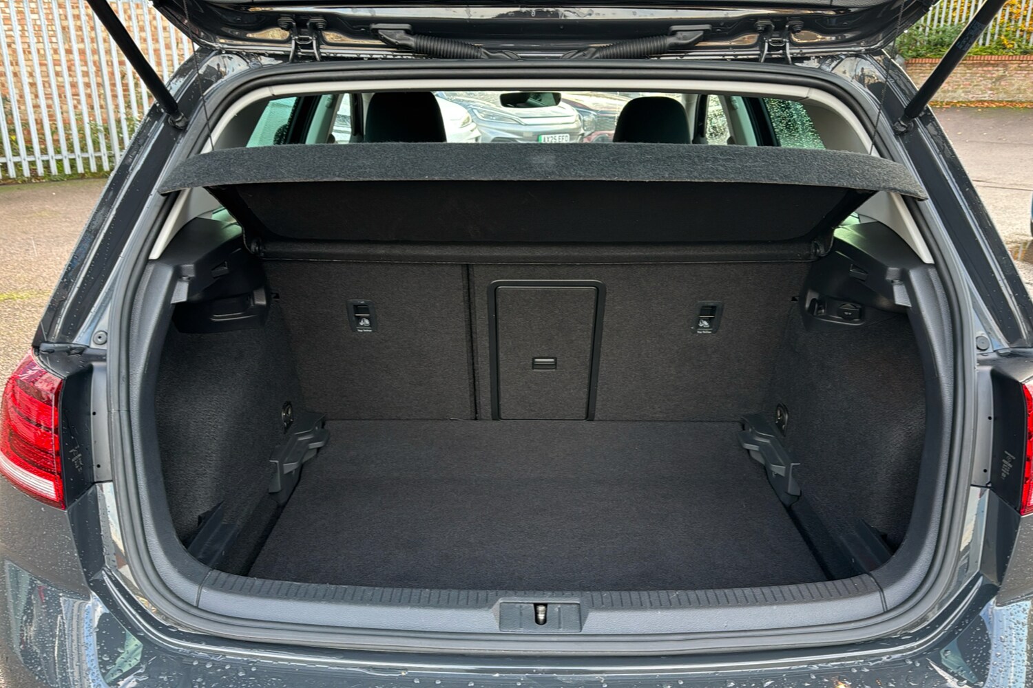 Used Volkswagen Golf 2019 for sale - 76248924: Photo 19