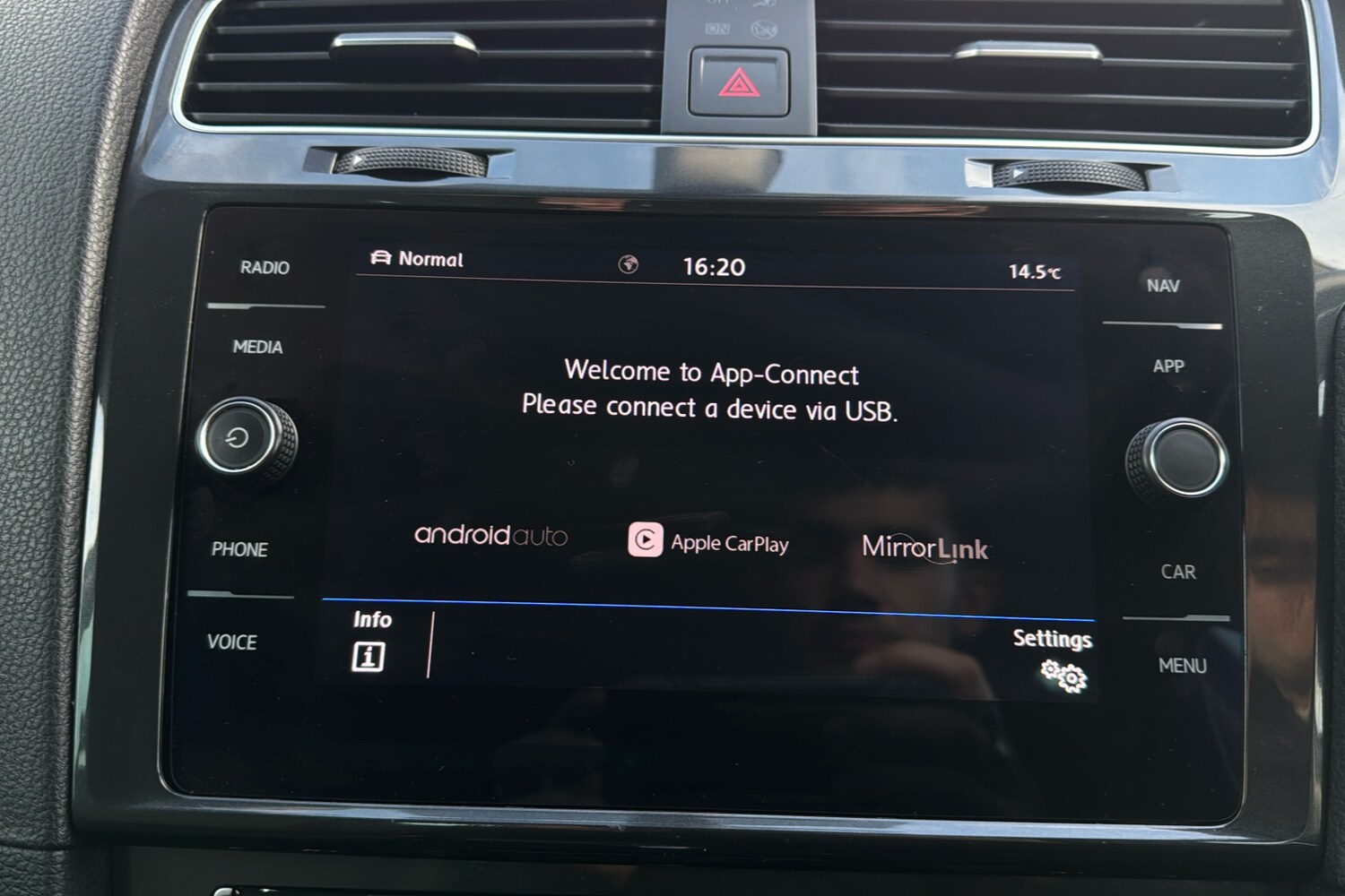 Used Volkswagen Golf 2019 for sale - 76248924: Photo 32