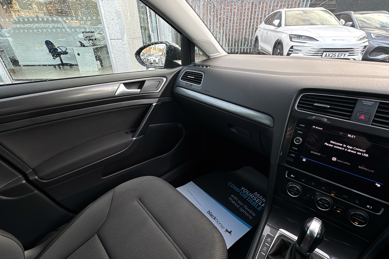 Used Volkswagen Golf 2019 for sale - 76248924: Photo 36