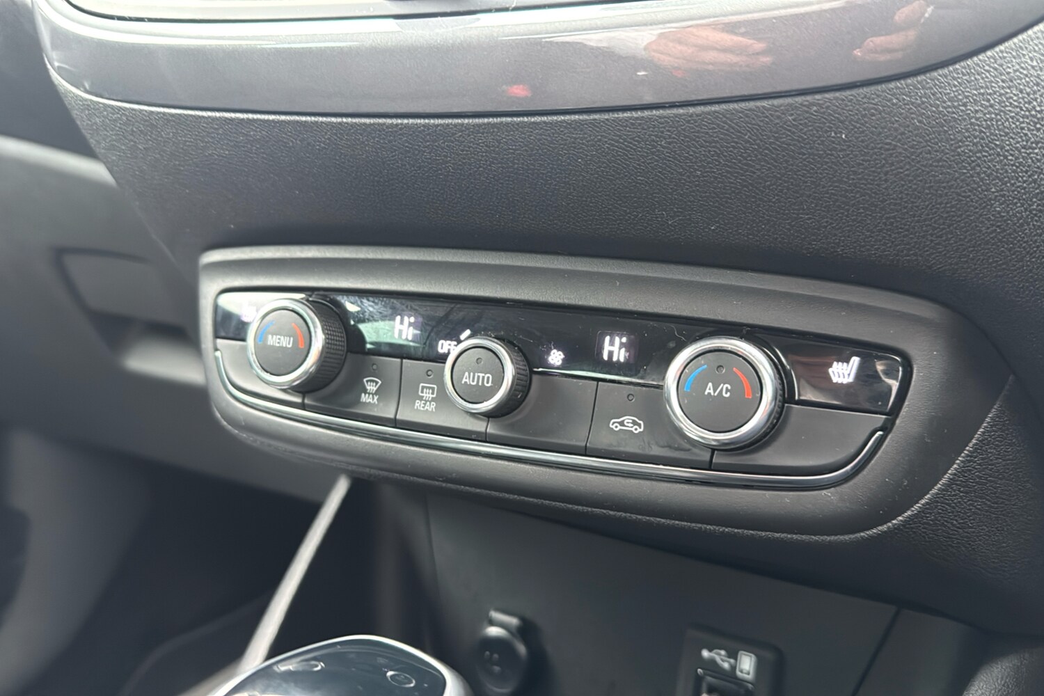 Used Vauxhall Crossland 2022 for sale - 76230223: Photo 16