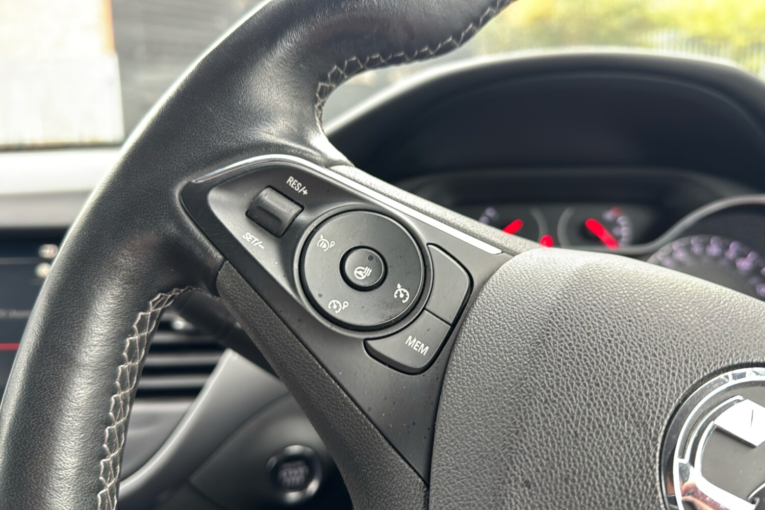 Used Vauxhall Crossland 2022 for sale - 76230223: Photo 17