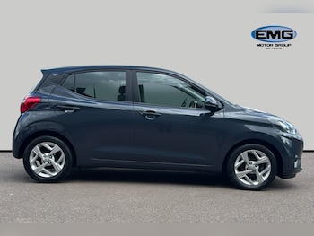 Used Hyundai i10 2023 for sale - 78321505: Photo