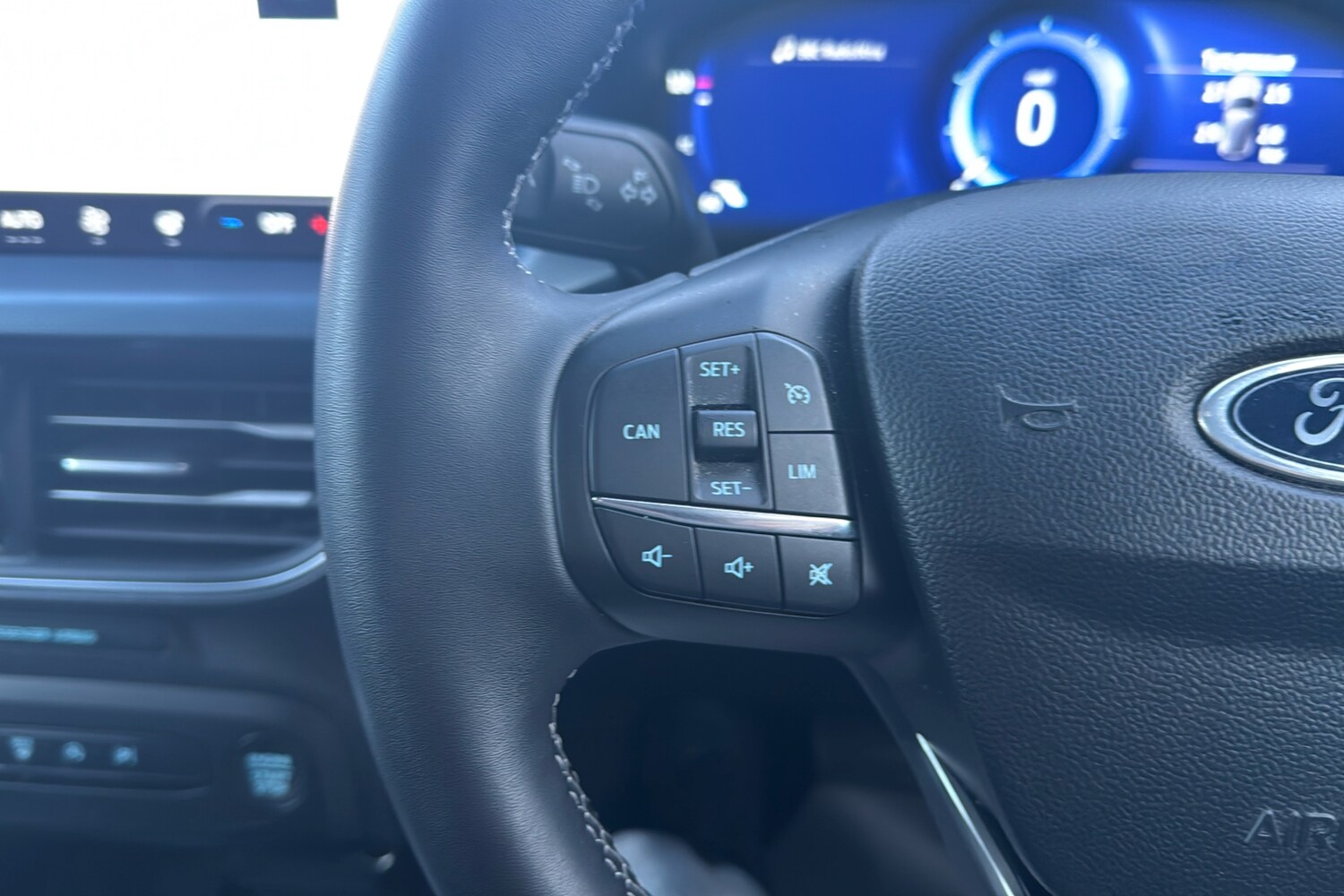 Used Ford Focus 2022 for sale - 76524060: Photo 17