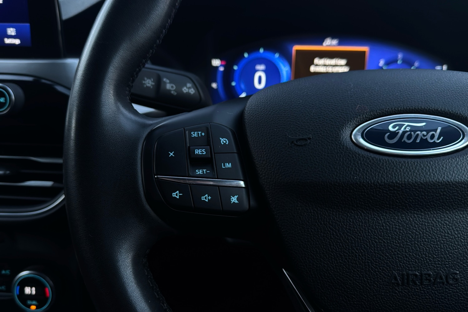 Used Ford Kuga 2022 for sale - 76624832: Photo 17