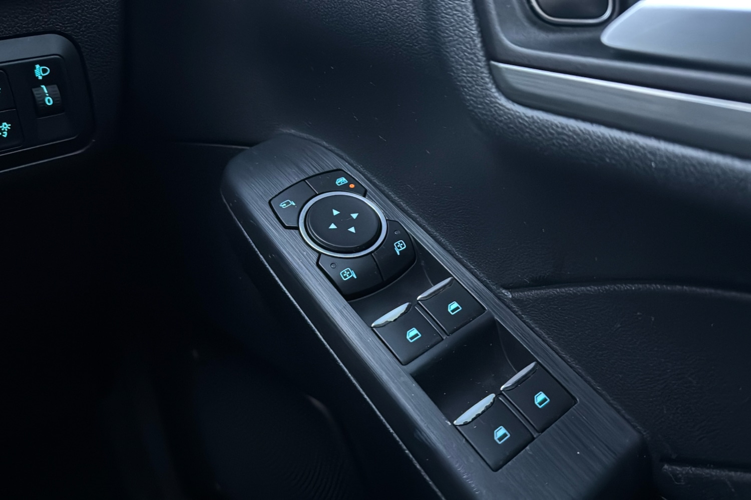 Used Ford Kuga 2022 for sale - 76624832: Photo 36