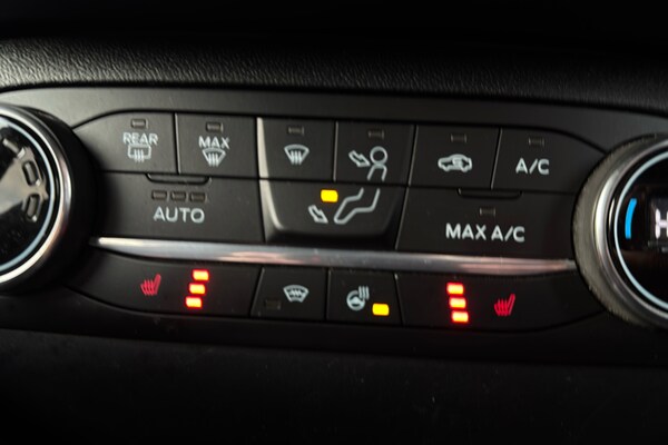 Used Ford Fiesta 2020 for sale - 76141394: Photo 38