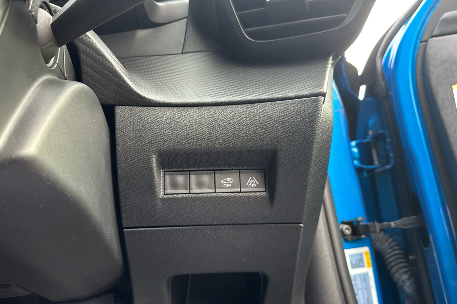 Used Peugeot 2008 2022 for sale - 76362366: Photo 27