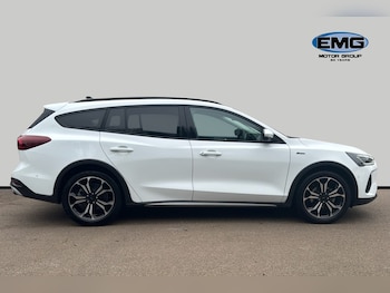Used Ford Focus 2024 for sale - 78639004: Photo