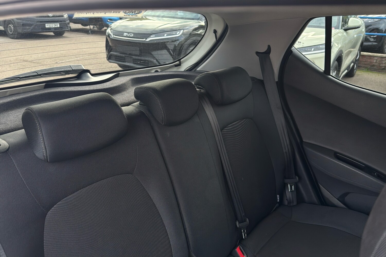 Used Hyundai i10 2019 for sale - 76193723: Photo 12