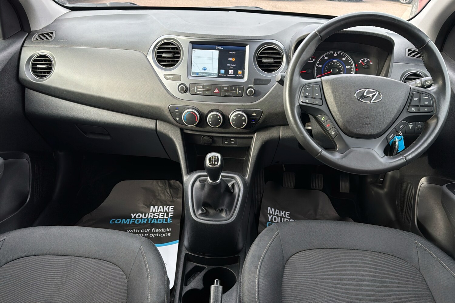 Used Hyundai i10 2019 for sale - 76193723: Photo 9