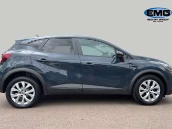 Used Renault Captur 2022 for sale - 74536430: Photo
