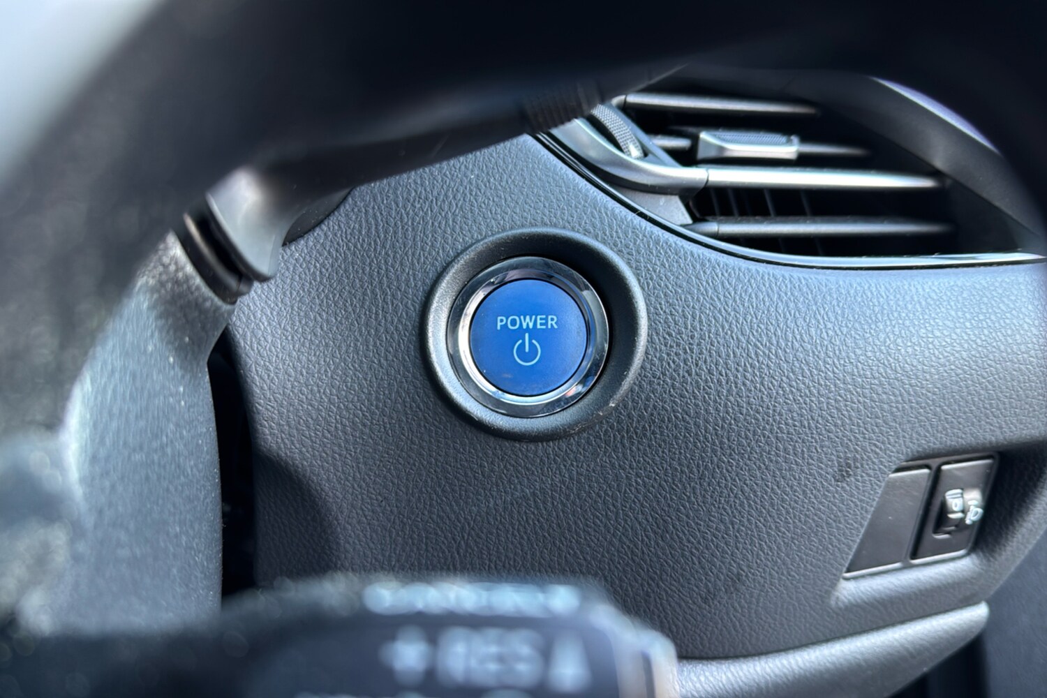 Used Toyota C-HR 2022 for sale - 76576383: Photo 23