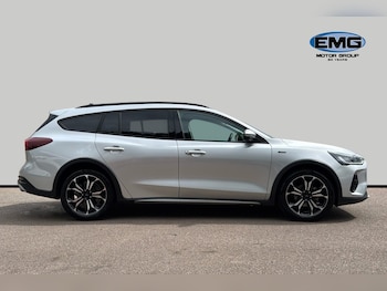 Used Ford Focus 2023 for sale - 79127826: Photo
