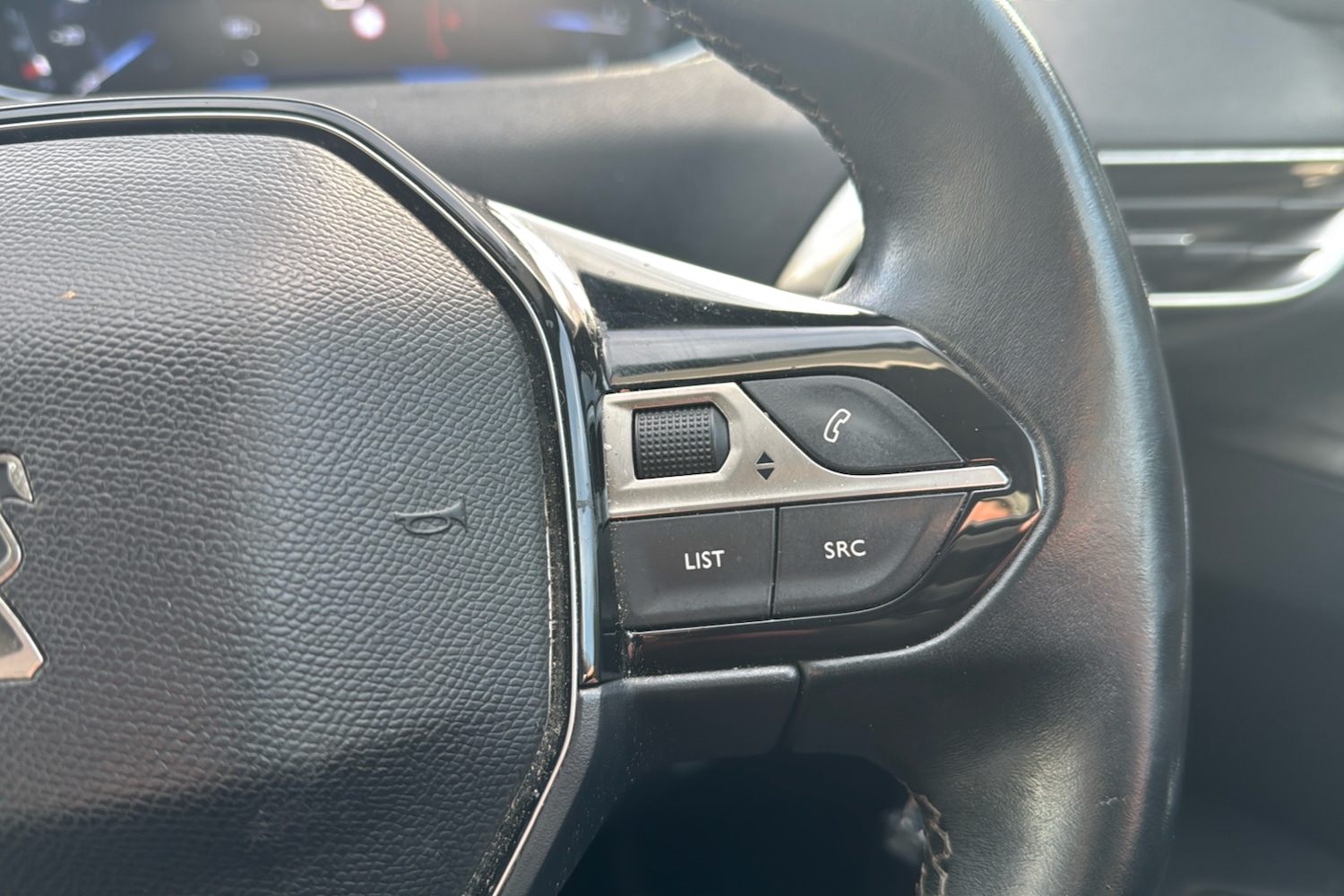 Used Peugeot 3008 2020 for sale - 77123870: Photo 18