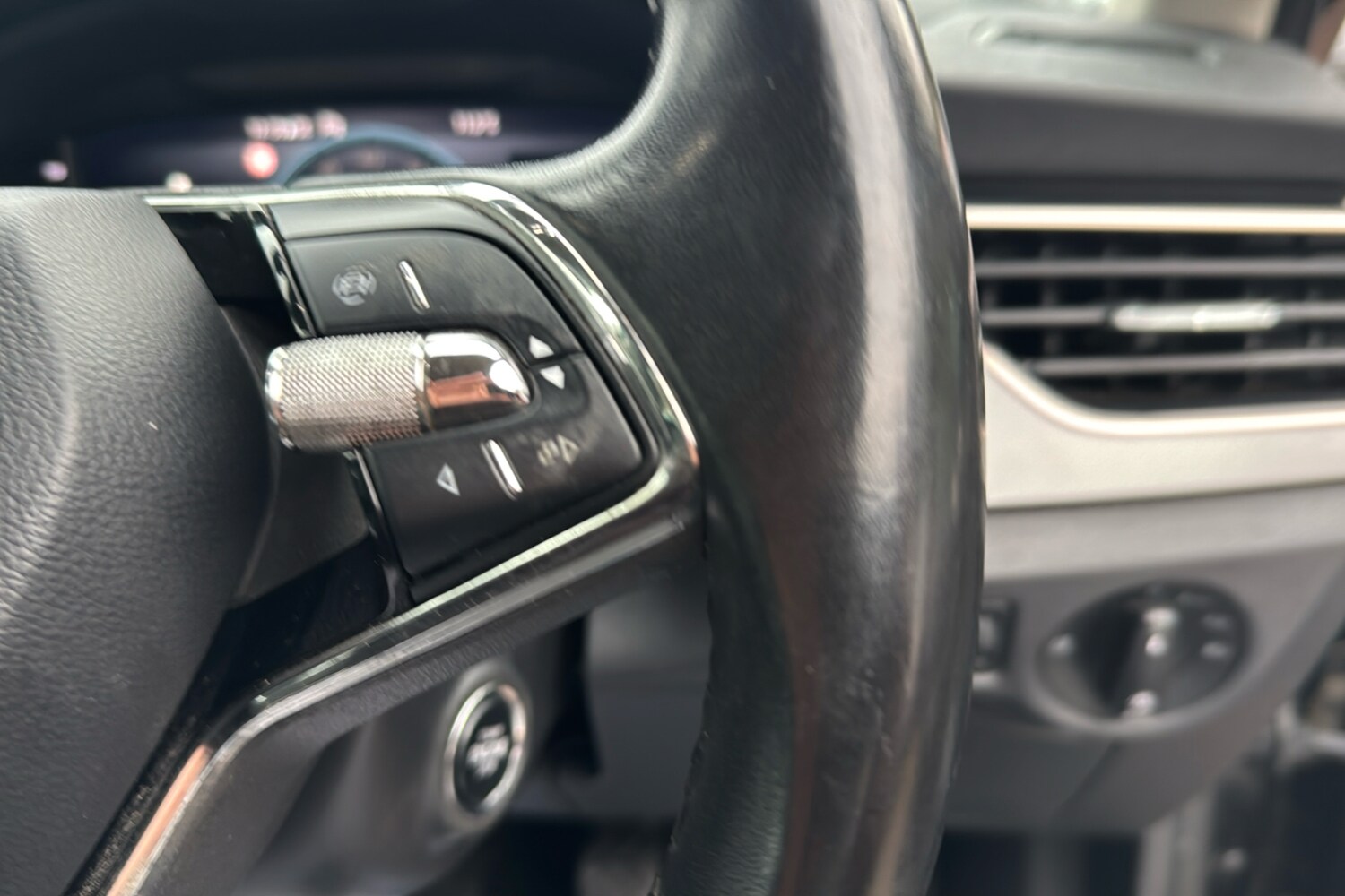 Used Skoda Kamiq 2023 for sale - 76718653: Photo 18