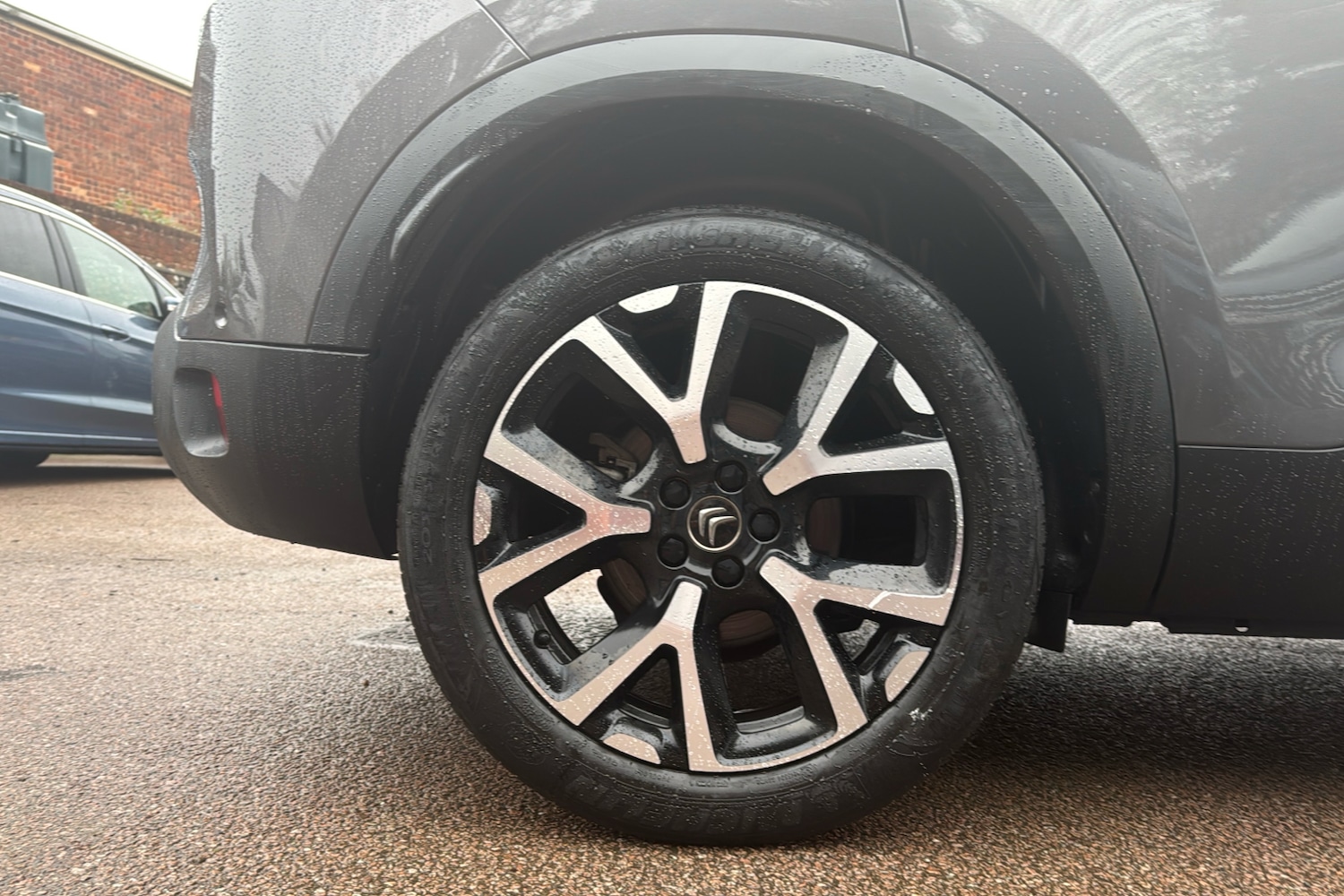 Used Citroen C5 Aircross 2023 for sale - 76905876: Photo 8