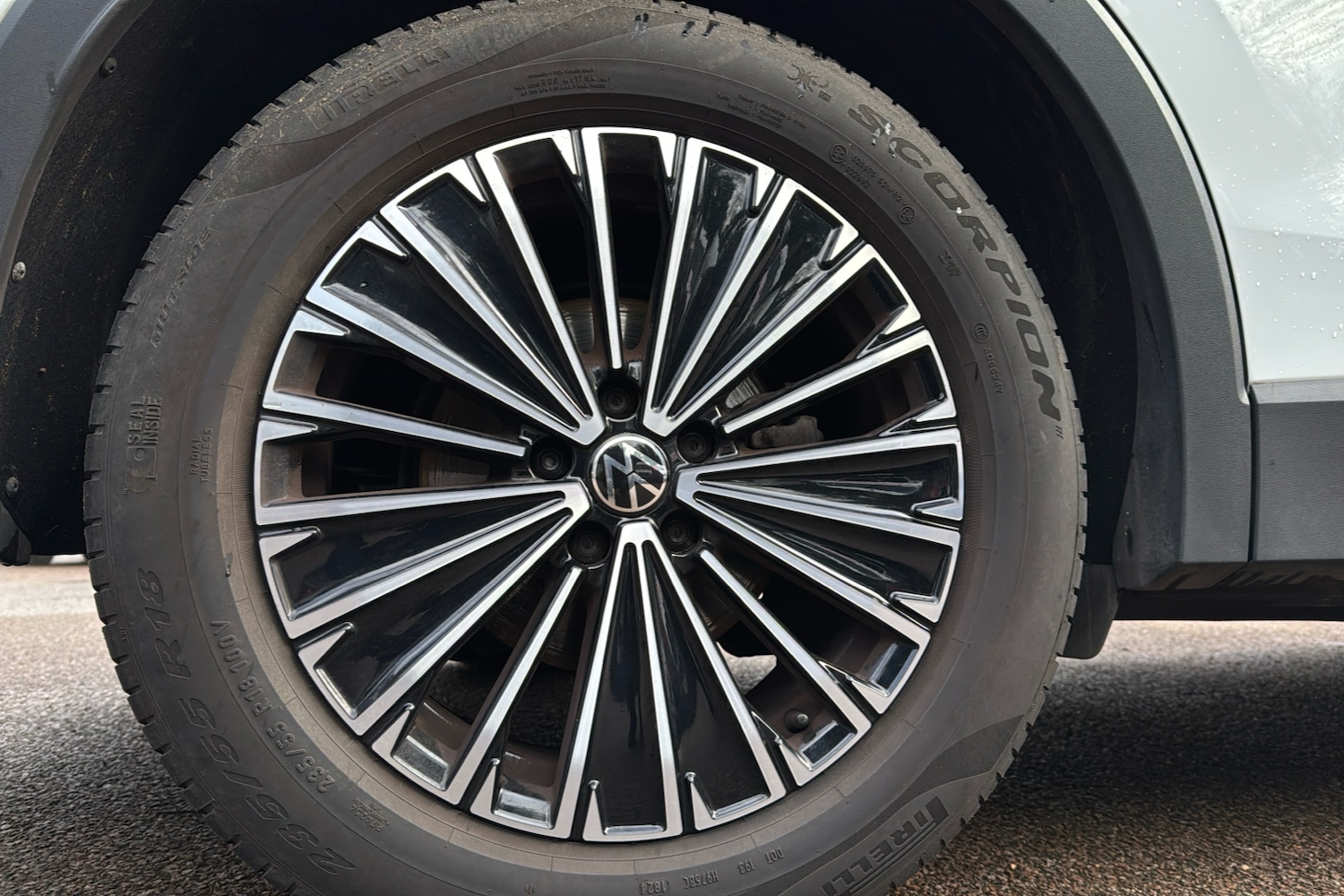 Used Volkswagen Tiguan 2024 for sale - 77914405: Photo 8