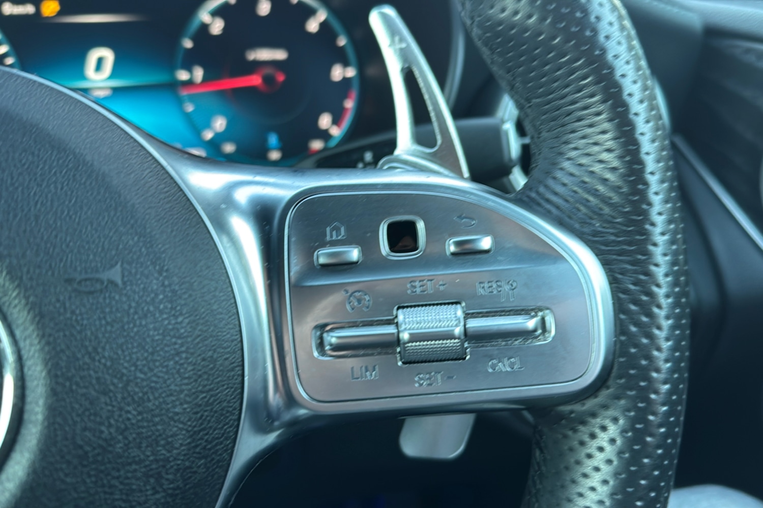 Used Mercedes-Benz GLC 2021 for sale - 76669413: Photo 18