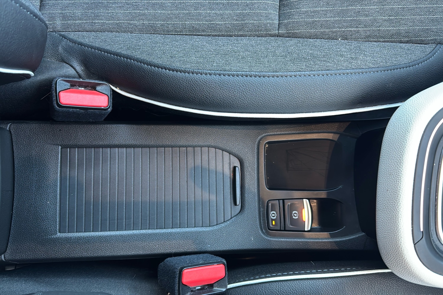 Used Renault Clio 2022 for sale - 76488275: Photo 28