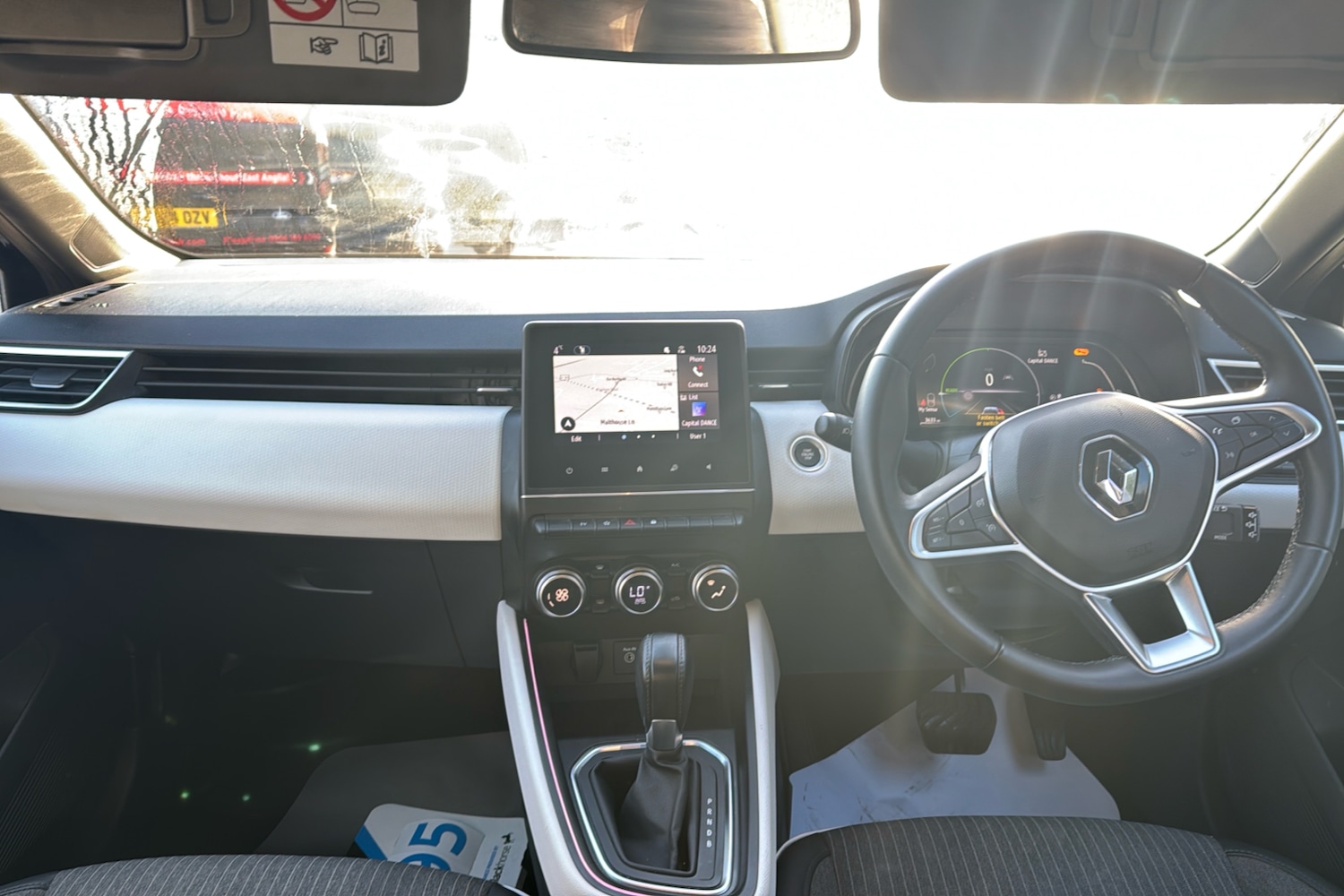 Used Renault Clio 2022 for sale - 76488275: Photo 9