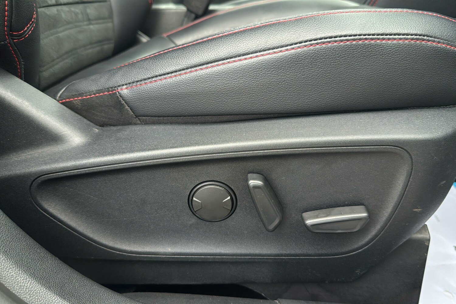 Used Ford Kuga 2020 for sale - 75993612: Photo 35