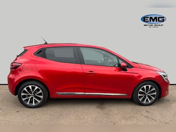Used Renault Clio 2019 for sale - 76316089: Photo