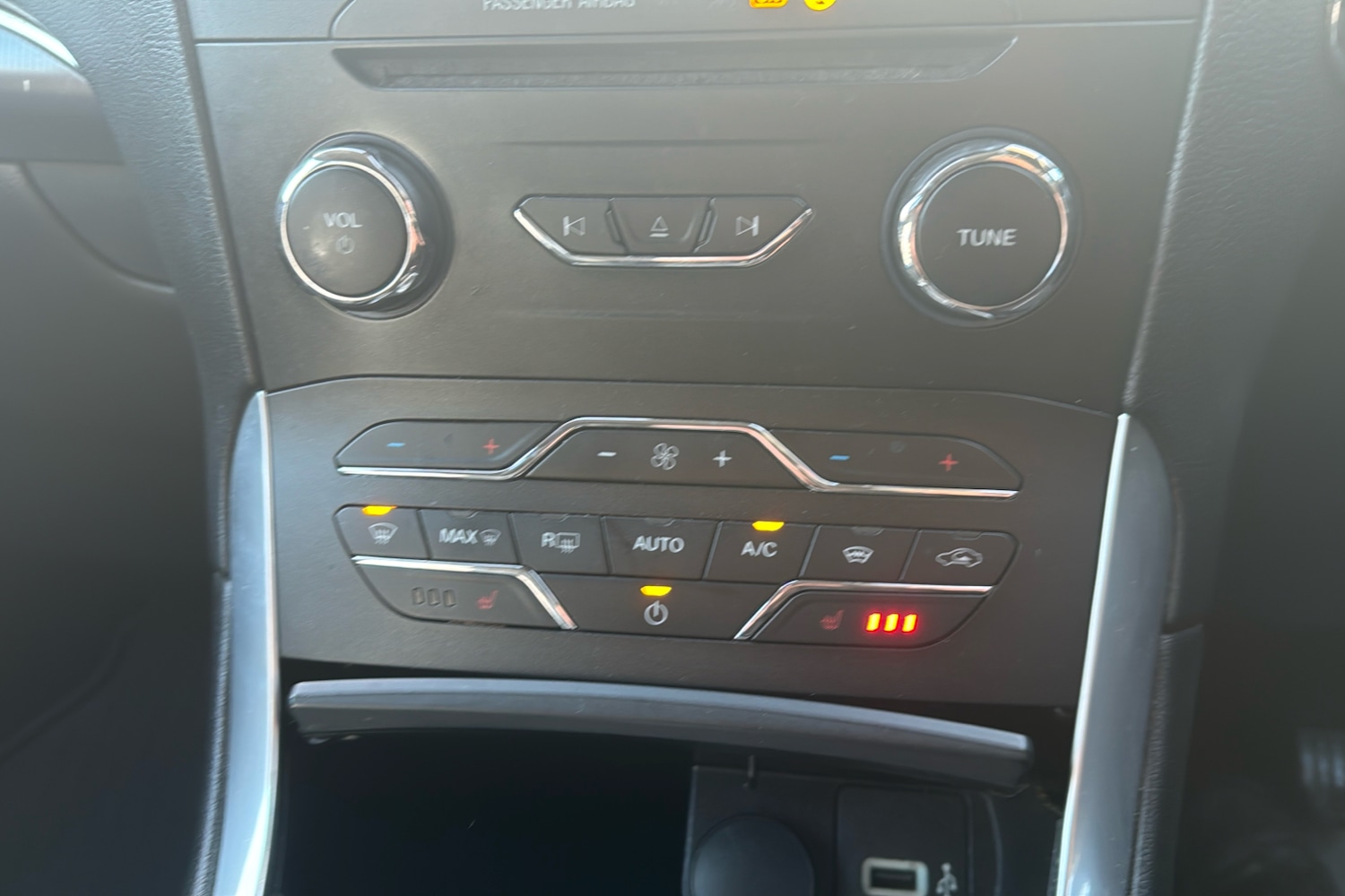 Used Ford S-Max 2022 for sale - 77076899: Photo 15