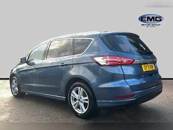 Used Ford S-Max 2022 for sale - 77076899: Photo