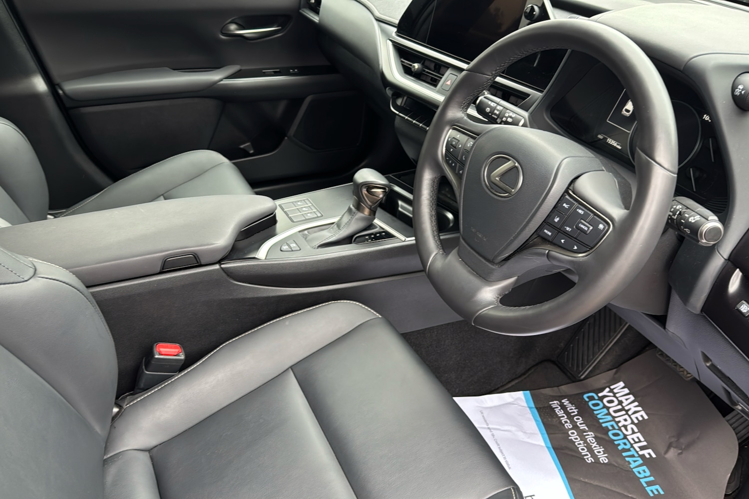 Used Lexus UX 2023 for sale - 76230262: Photo 10