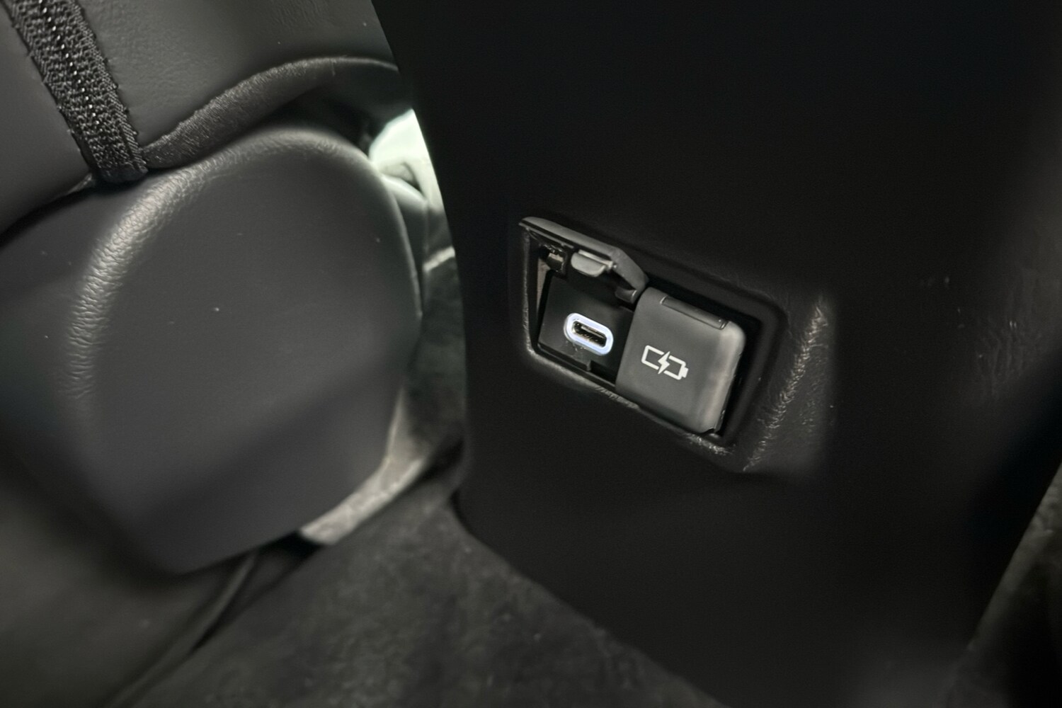 Used Lexus UX 2023 for sale - 76230262: Photo 34