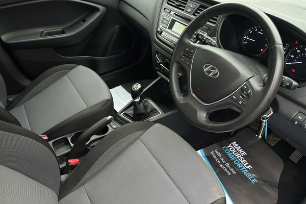 Used Hyundai i20 2017 for sale - 76257211: Photo 10